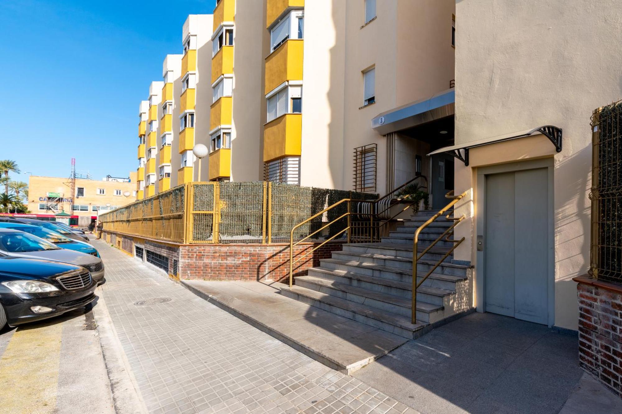 Diseno Y Comodidad En Bami Sevilha Exterior foto